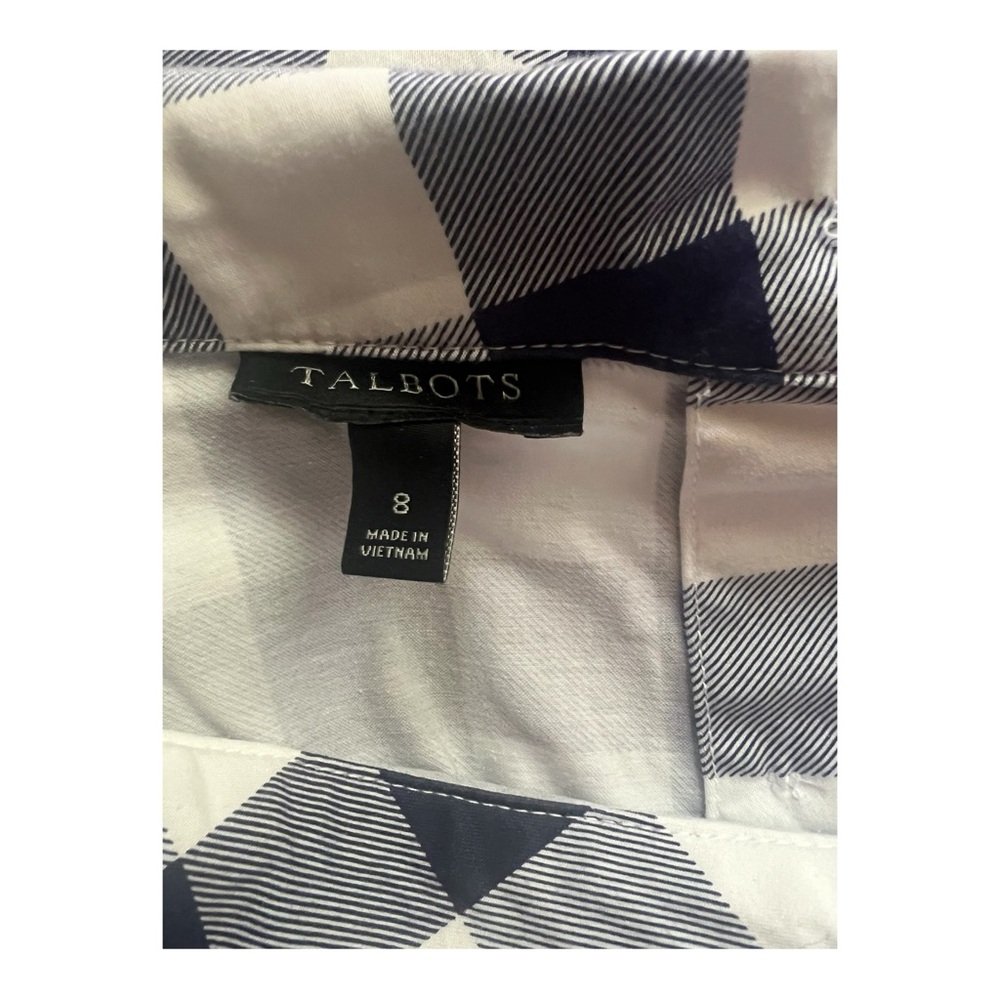 Talbots Plaid Sleeveless Side Zipper Back Button top. Size 8 - Picture 6 of 8